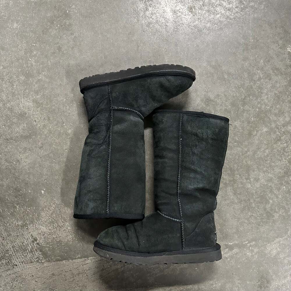 UGG Australia Classic Tall 5815 Sheepskin Boots Size 6 Y2K Cozy - Picture 8 of 8